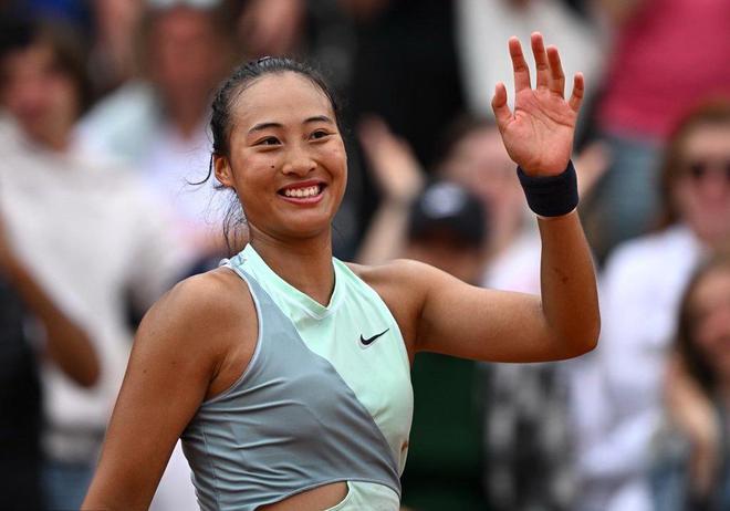 网2位中国金花出战奥运会冠军郑钦文亮相PG麻将胡了2今晚！CCTV5+直播法(图3)